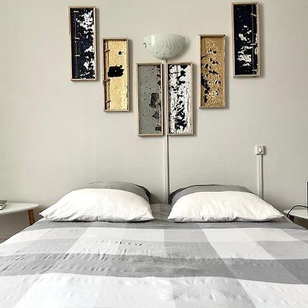 Appartement Standing Невер Екстериор снимка